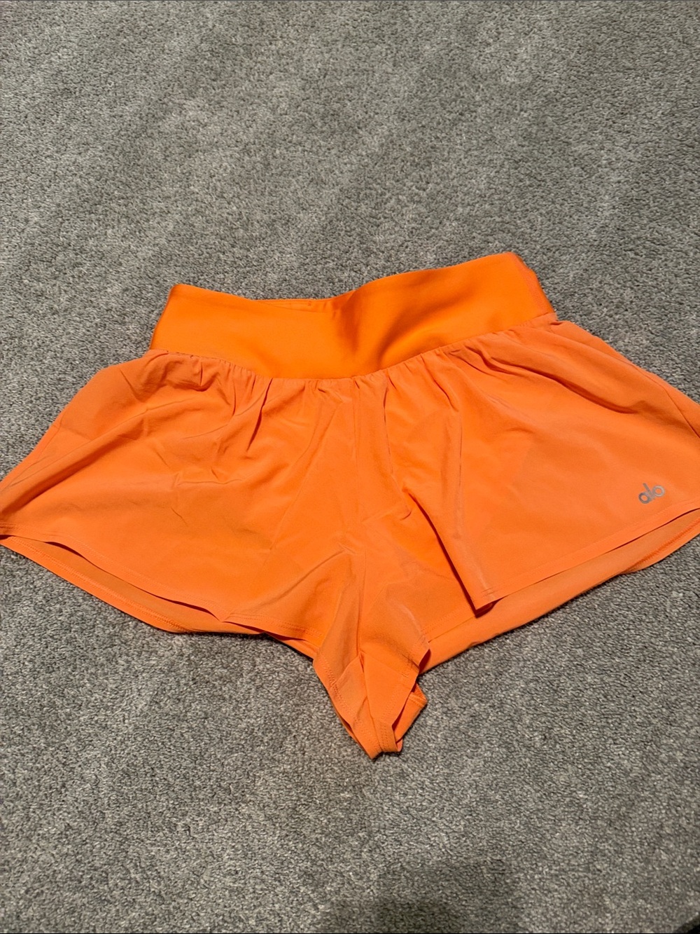 ALO Satsuma Breeze Victory Running Shorts